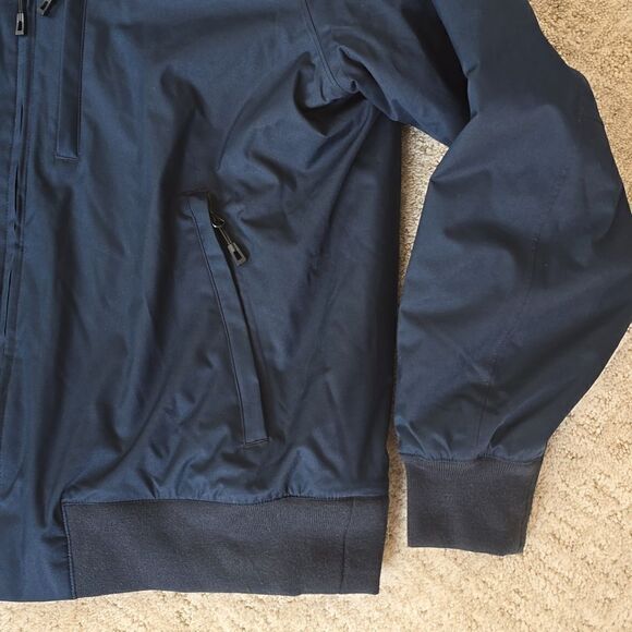 Orvis | Insulated Windbreaker Jacket - Picture 3 of 7